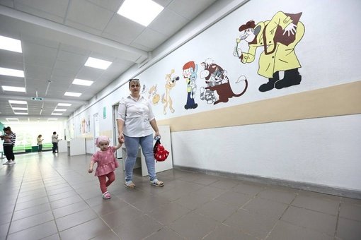 Пока был в Ивантеевке, приехал в детскую поликлинику №2, чтобы посмотреть на результаты ремонта